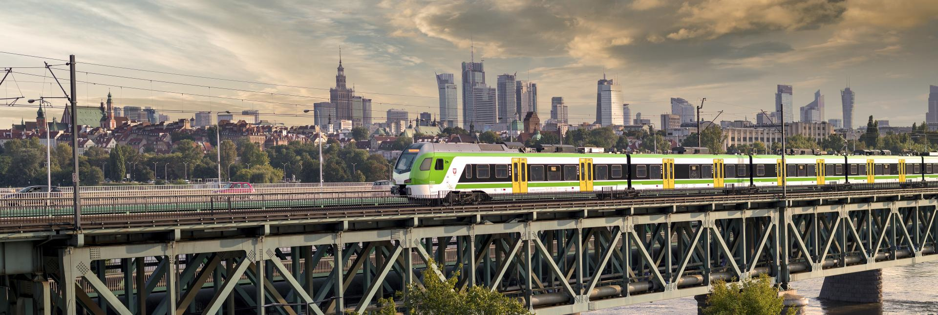 ER160 FLIRT3 na moście